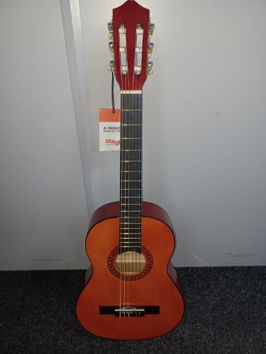 Stagg c510 deals classical guitar