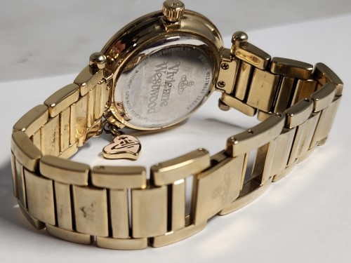 Vivienne westwood best sale watch vv006rstt