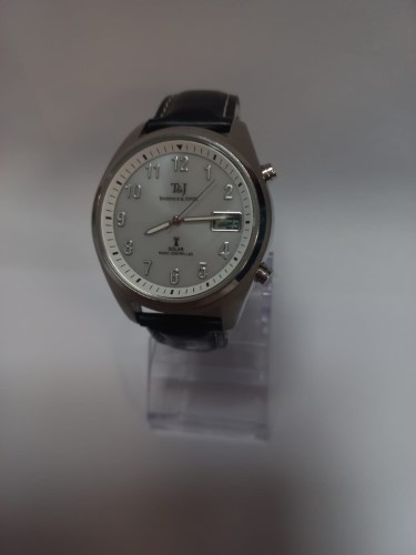 T&j watches shop