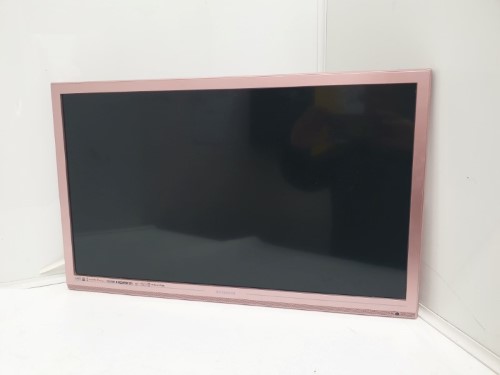 polaroid rose gold tv