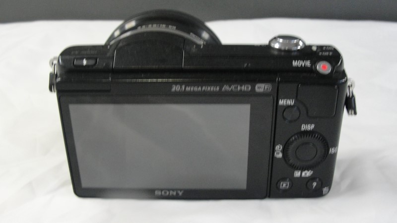 Fashion Sony AVCHD 20.1 megapixel digital camera