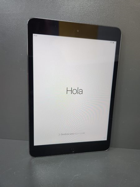 Apple iPad mini 1st Generation 16GB outlets grey