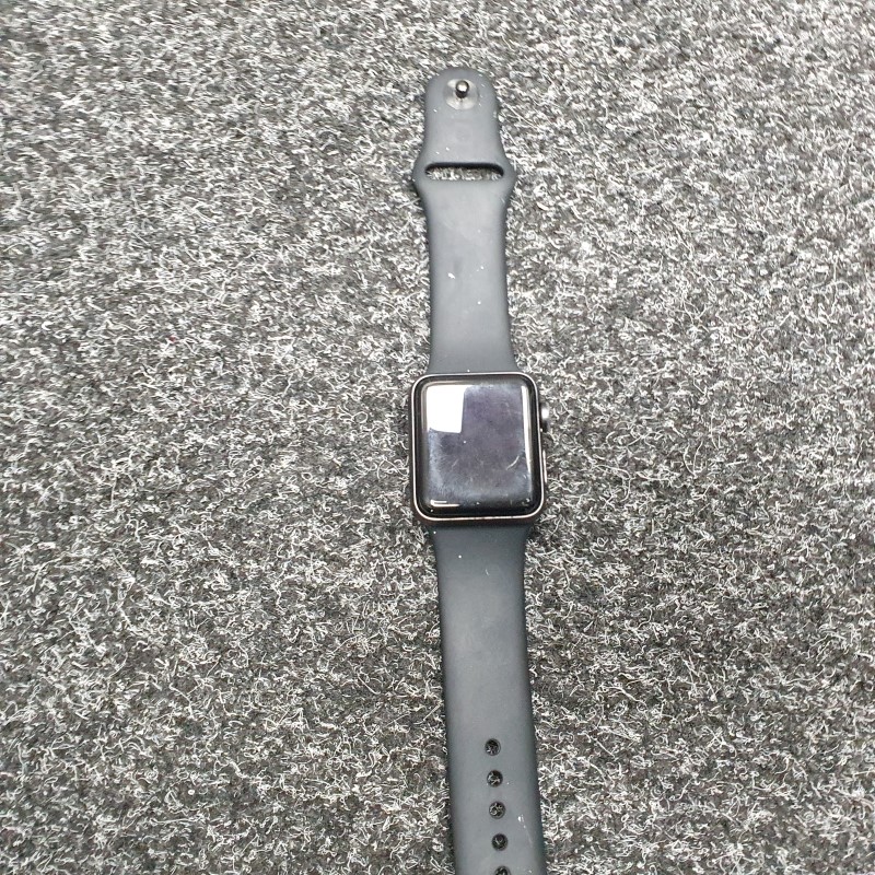 Apple Series 3 Black for 79.99 Second Hand