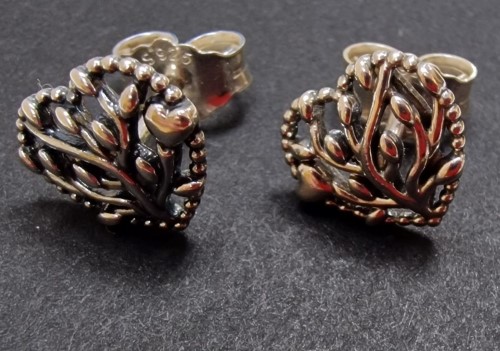 Pandora family tree store stud earrings