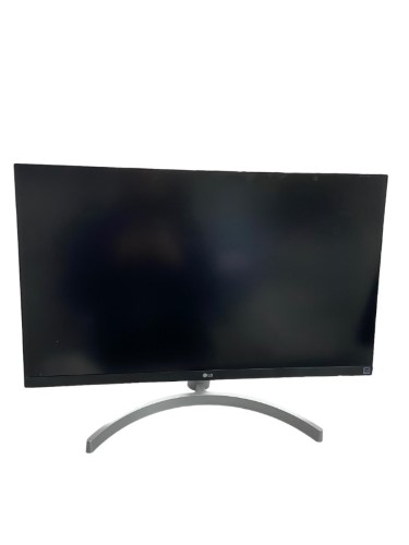 lg white monitor