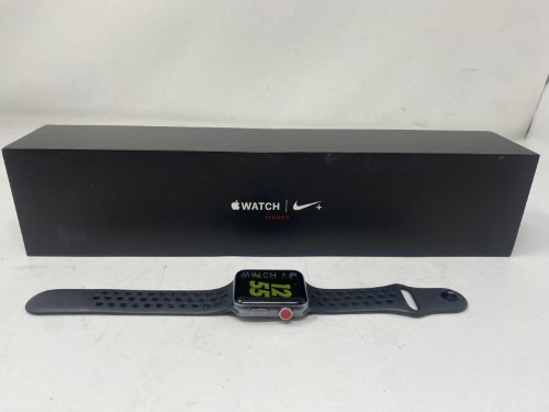 Apple Watch Series 3 Nike 42mm Gps Lte Anthracite for 109.99 Second Hand