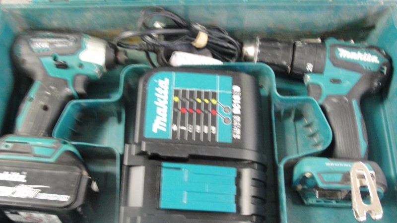 Makita Dlx2221s Twin Set Dtd155 Dhp483 for 129.99 Second Hand