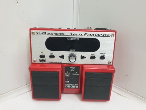 Electric Boss Ve-20 Vocal Performer Multi-Effects Pedal. Red