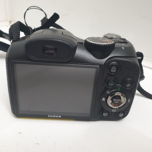 fujifilm finepix s1900 review