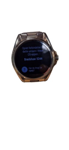 Smartwatch michael kors deals silver